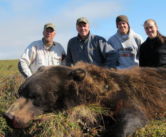 family grizzly hunts